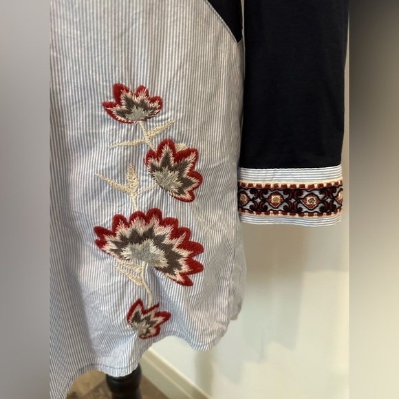 Desigual Blue Long Striped Floral Tunic S  EUC embroidery - Picture 3 of 10